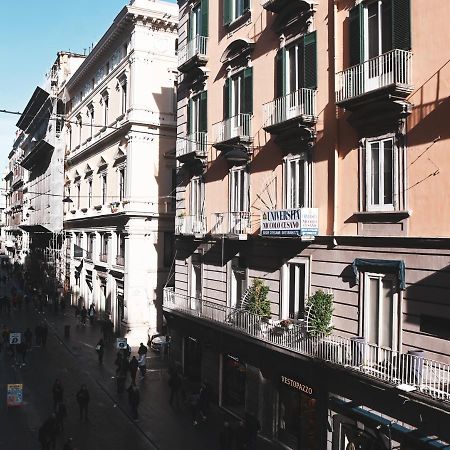 Pagina Storica Di Napoli Nápoles Exterior foto